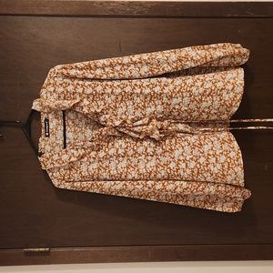 Floral Wrap Front Top